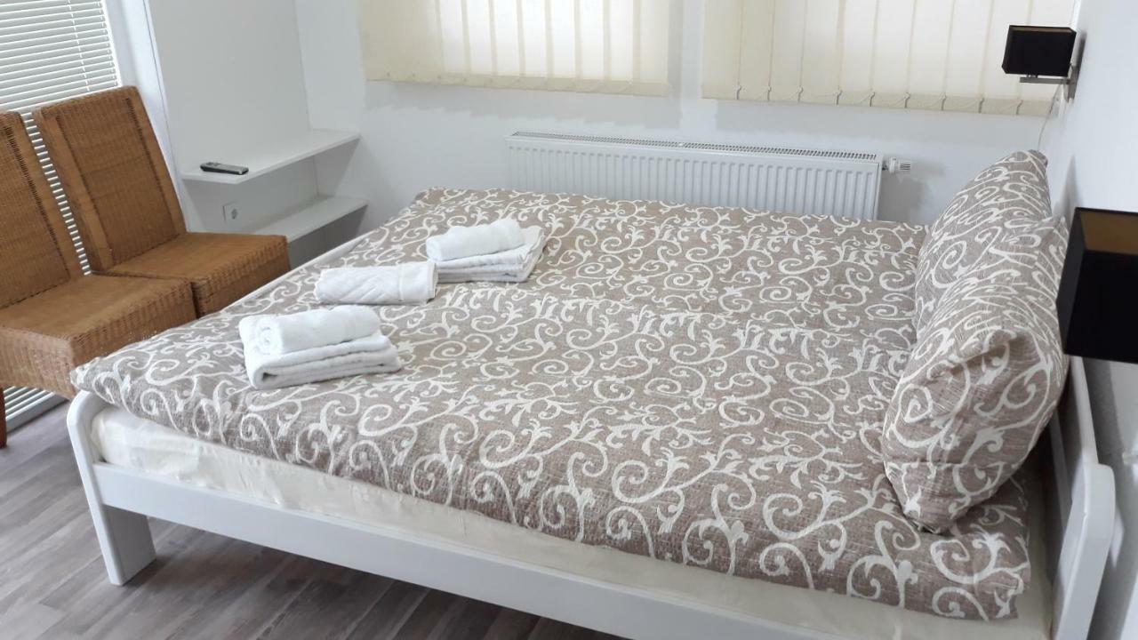 Apartments&Rooms Mido Visoko Εξωτερικό φωτογραφία