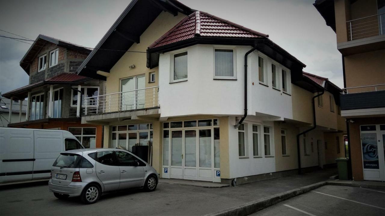 Apartments&Rooms Mido Visoko Εξωτερικό φωτογραφία