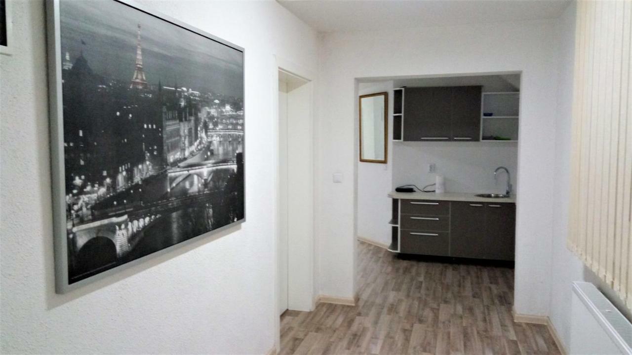 Apartments&Rooms Mido Visoko Εξωτερικό φωτογραφία
