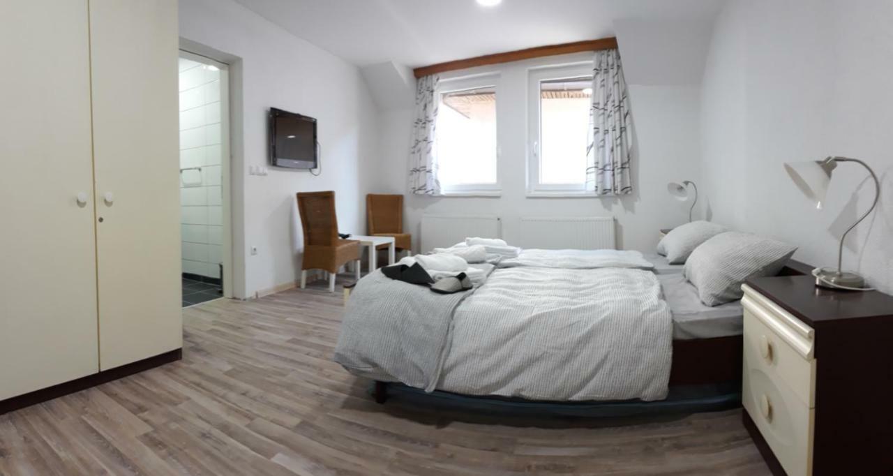 Apartments&Rooms Mido Visoko Εξωτερικό φωτογραφία